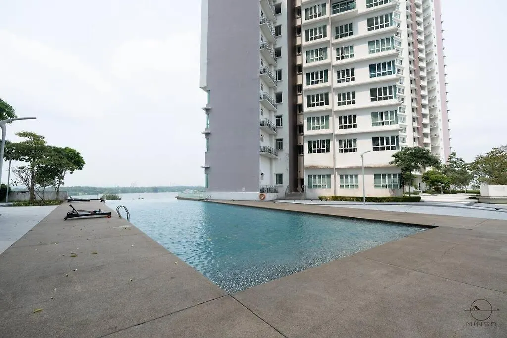 Tropez Country Garden #Sea View #Level 22 #6 Pax Apartment Johor Bahru